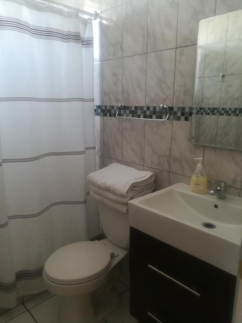 Hotel Casa Huespedes Angoba à Arica Extérieur photo